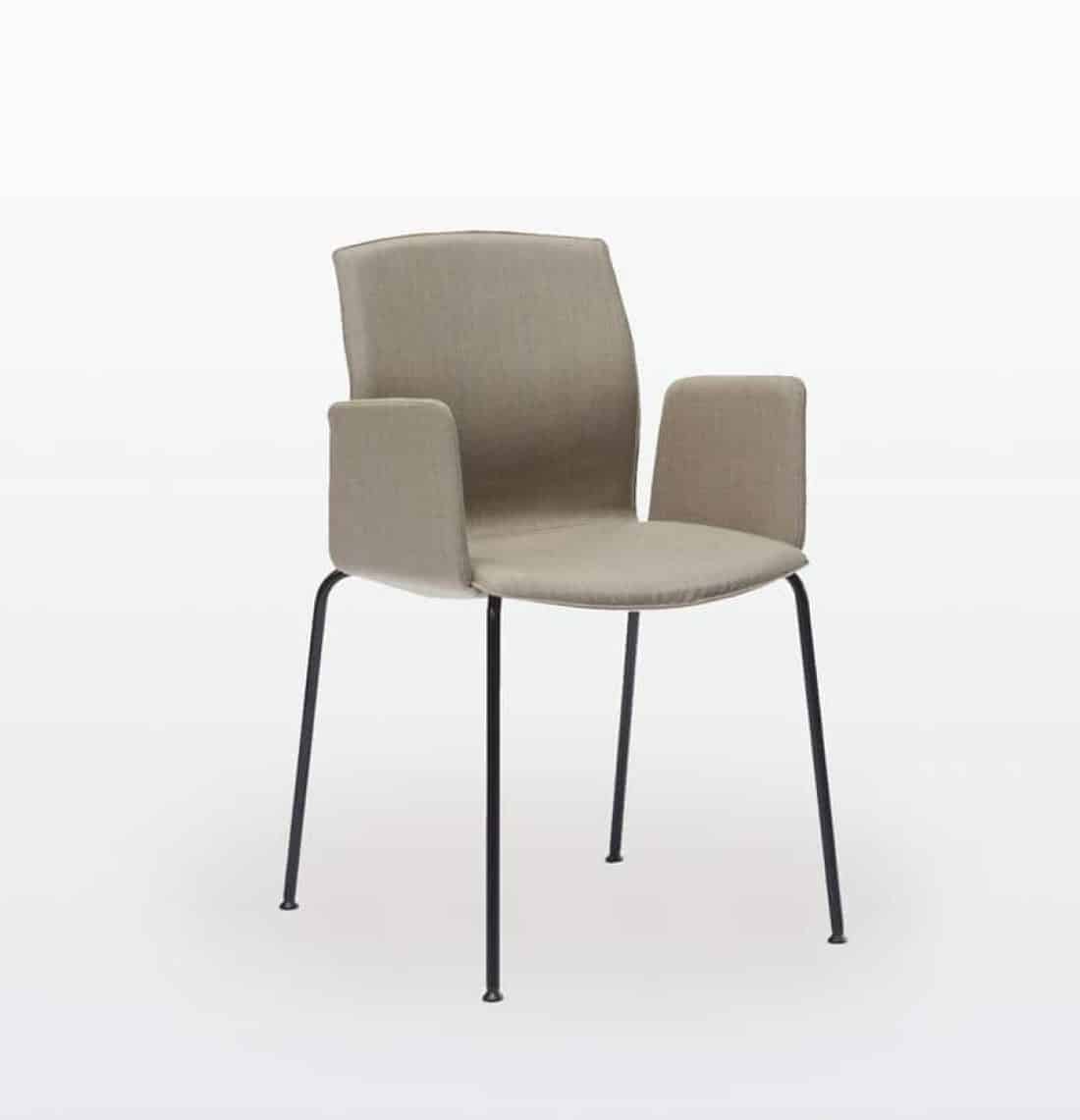 Kabi_Armchair_4_Patas