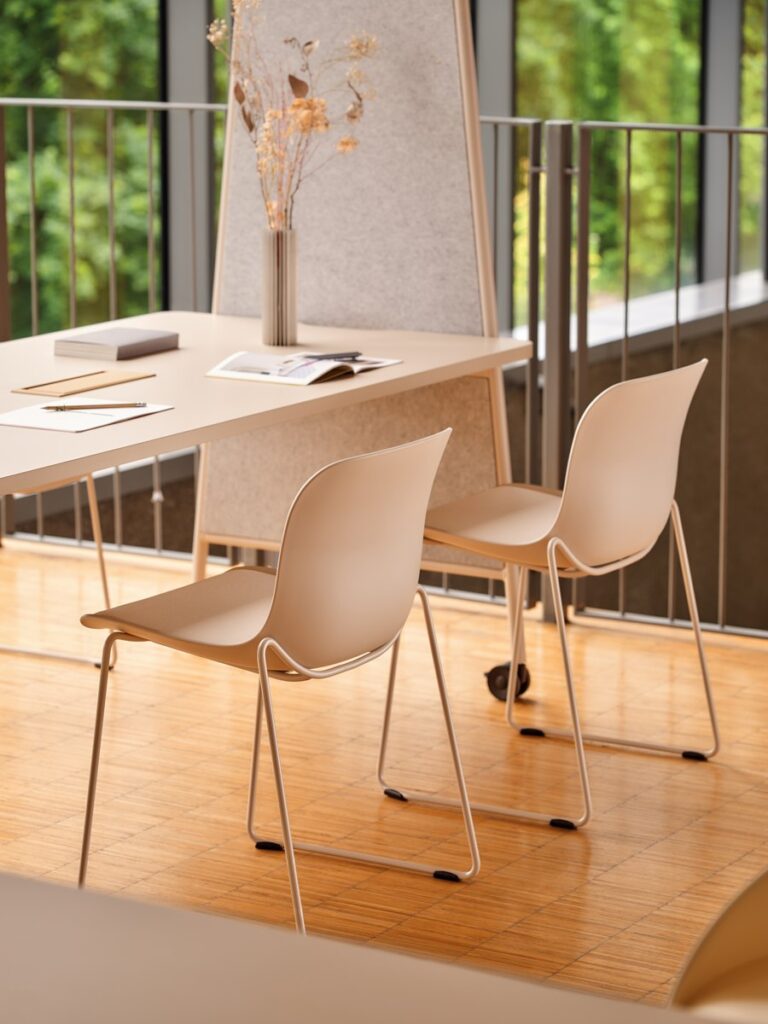 Konferencebord Ampla