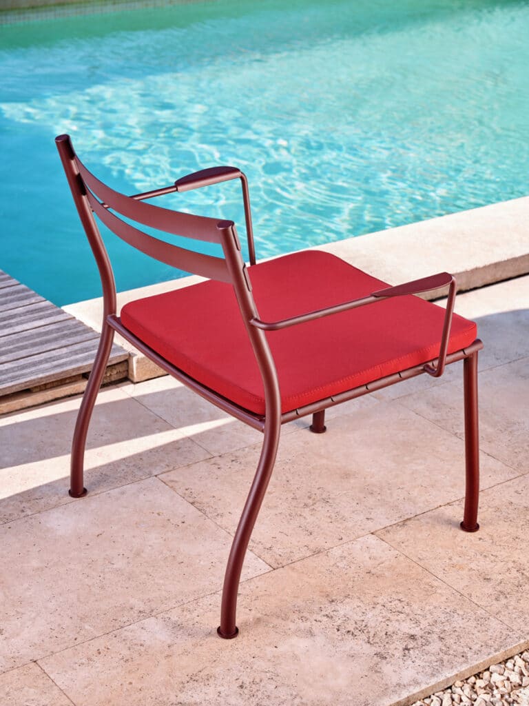 Udendørs lænestol Flaner – seating outdoor ral3007 al3711