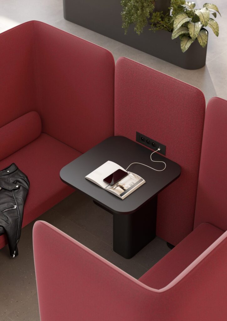 Sofagruppe Kumo Pod 4.1, bord med tablet